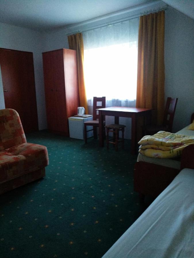Joda Pokoje Goscinne Rewal Buitenkant foto