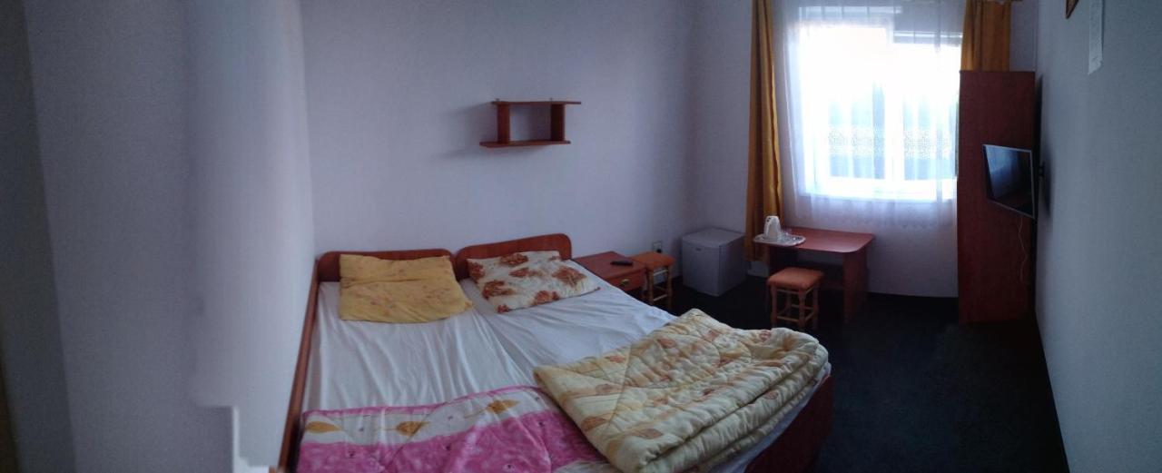 Joda Pokoje Goscinne Rewal Buitenkant foto