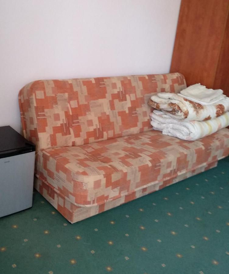 Joda Pokoje Goscinne Rewal Buitenkant foto