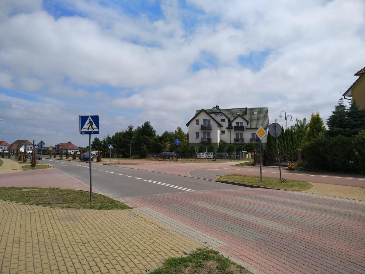 Joda Pokoje Goscinne Rewal Buitenkant foto