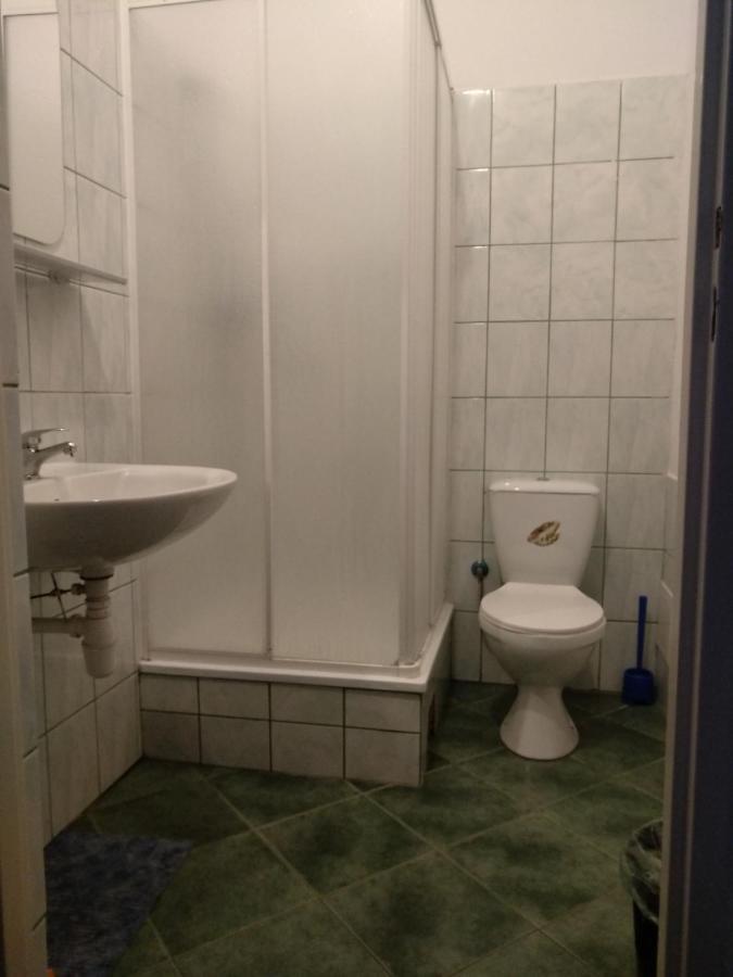 Joda Pokoje Goscinne Rewal Buitenkant foto